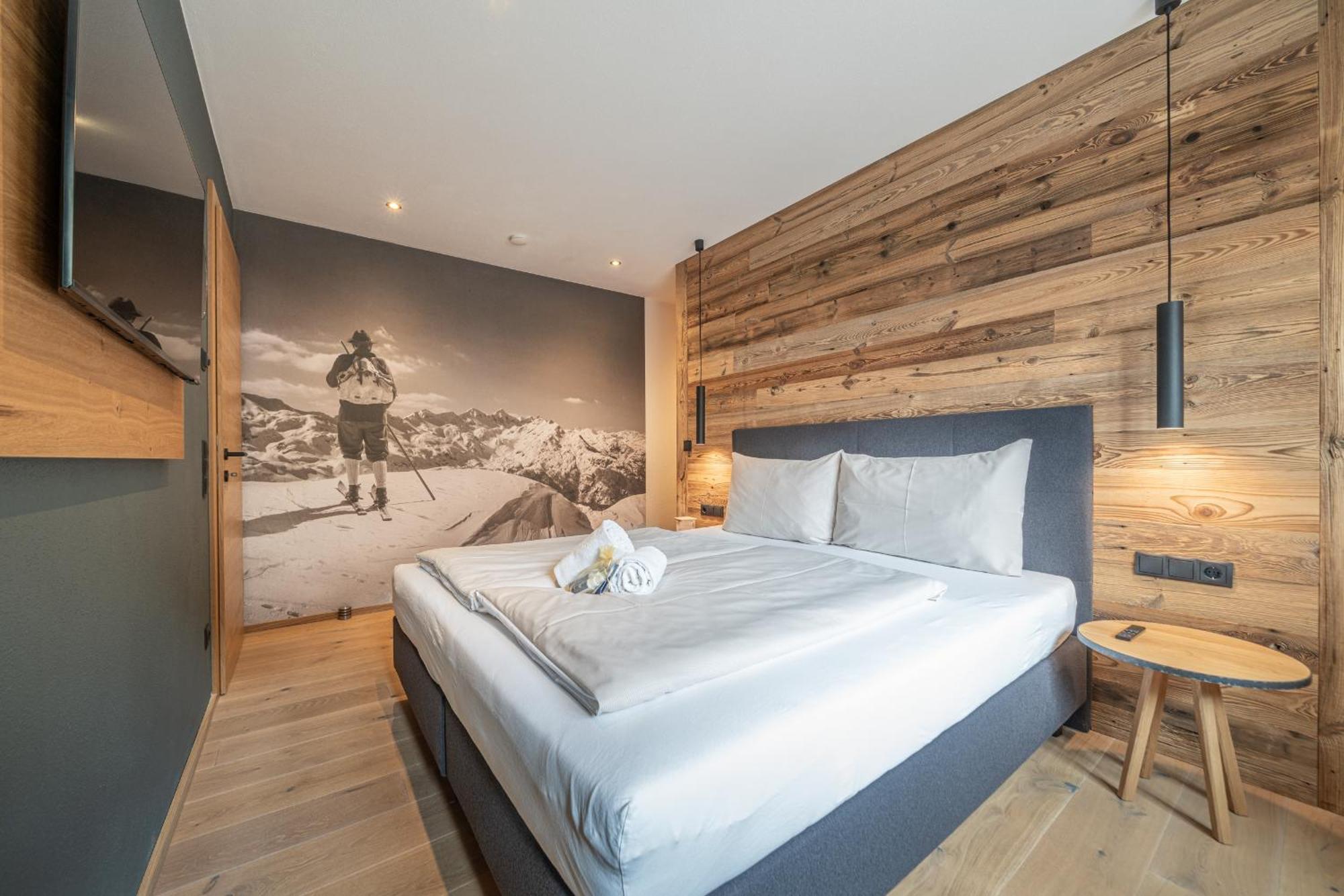Der Ortnerhof - Hotel & Reiterhof Pragraten Room photo